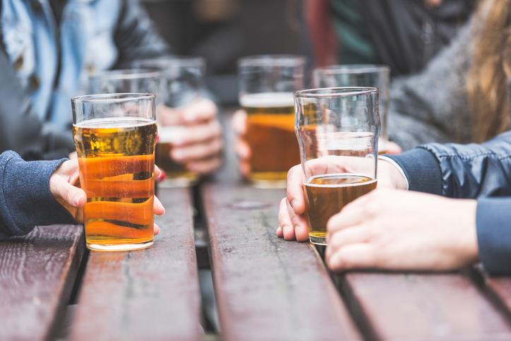 What Is the Difference Between an Alcoholic and a Casual Drinker?