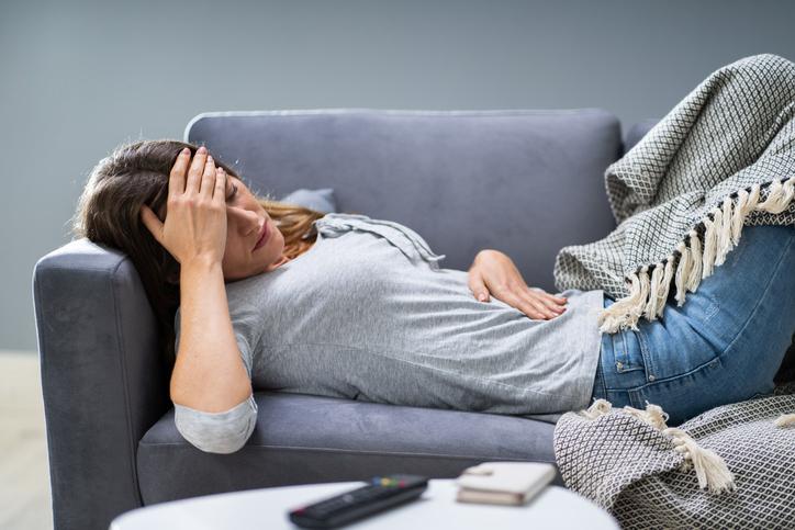 Головная боль и месячные: ищем связь